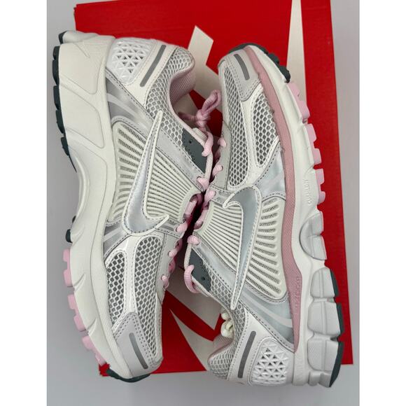 Nike Zoom Vomero 5 520 Pack White Pink Women's - FN3695-001 Sz 9 W # 443 - Picture 2 of 7